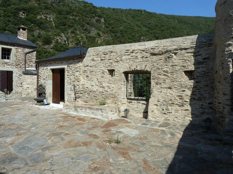 Château - 565 m² - 16 pièces