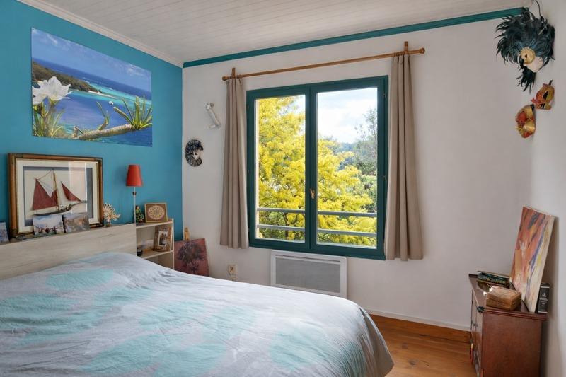 Maison - 190 m² - 9 pièces