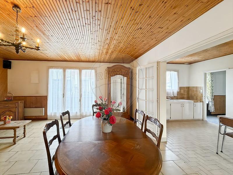 Maison - 111 m² - 4 pièces