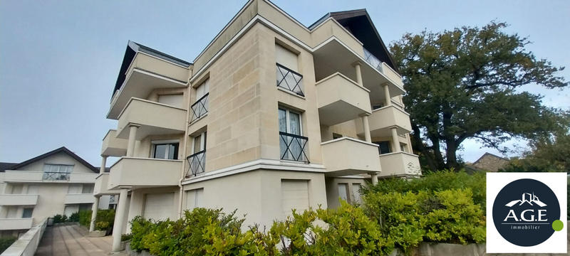 Appartement - 79 m² - 4 pièces