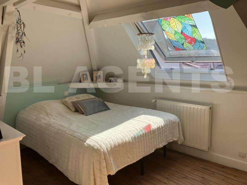 Maison - 97 m² - 5 pièces