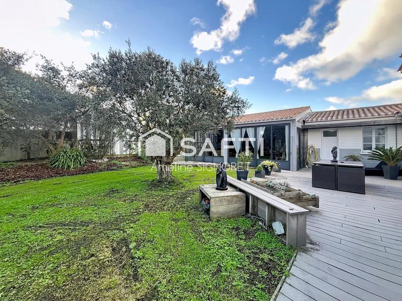 Villa - 170 m² - 6 pièces