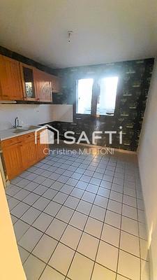 Appartement - 70 m² - 4 pièces