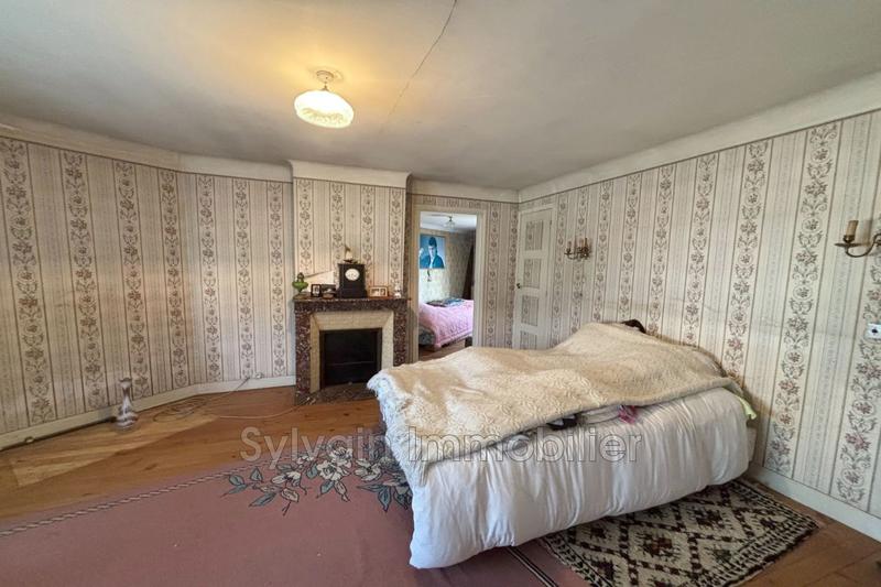 Maison - 96 m² - 3 pièces