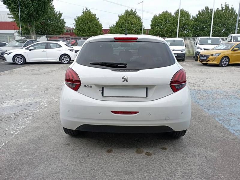 Peugeot 208 Puretech 110 s&amp;S Eat6 Allure Busin