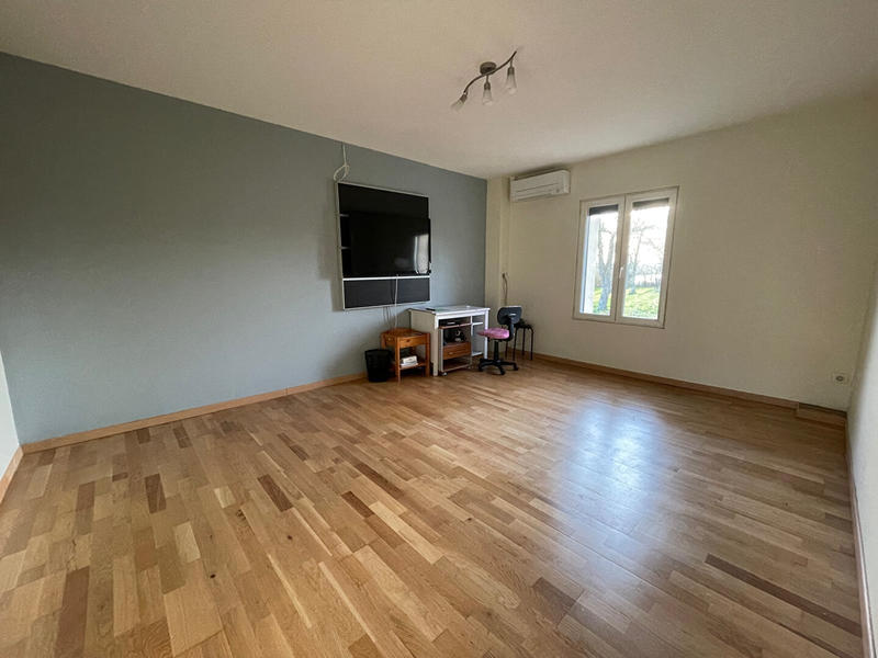Maison - 167 m² - 6 pièces