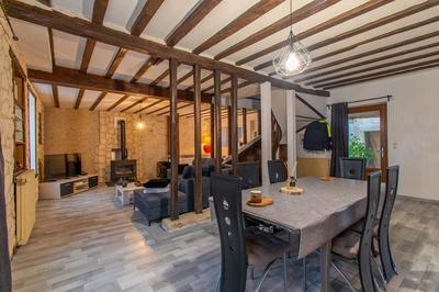 Maison - 183 m² - 8 pièces