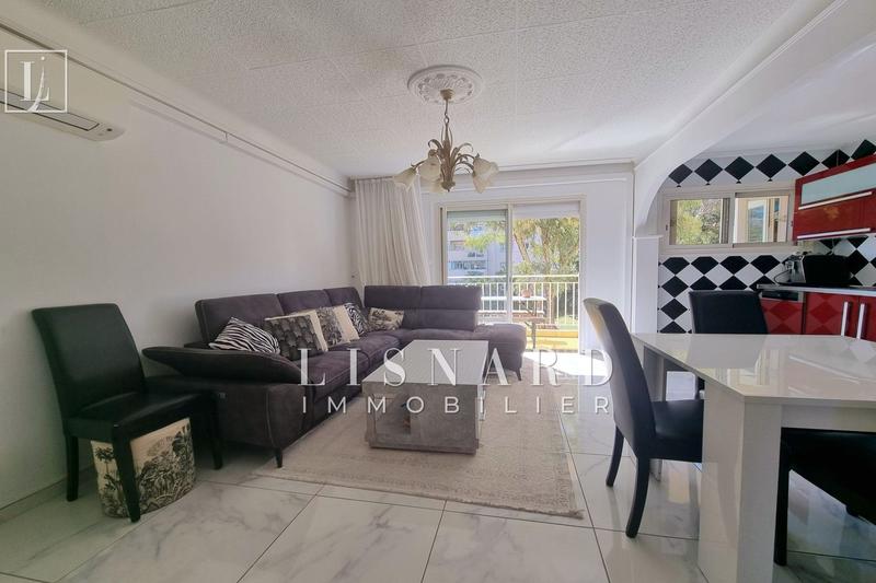 Appartement - 70 m² - 4 pièces