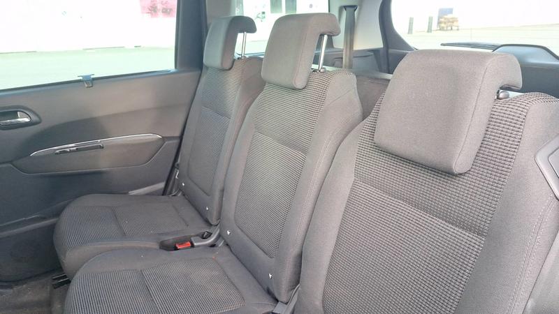 Peugeot 5008 1.6 BlueHDi 120 Active Business