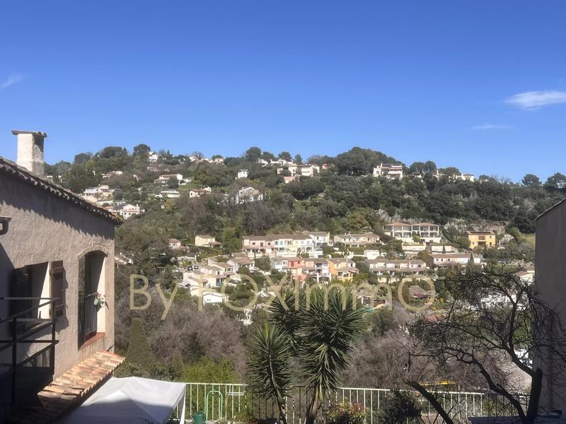 Maison de village - 88 m² - 4 pièces