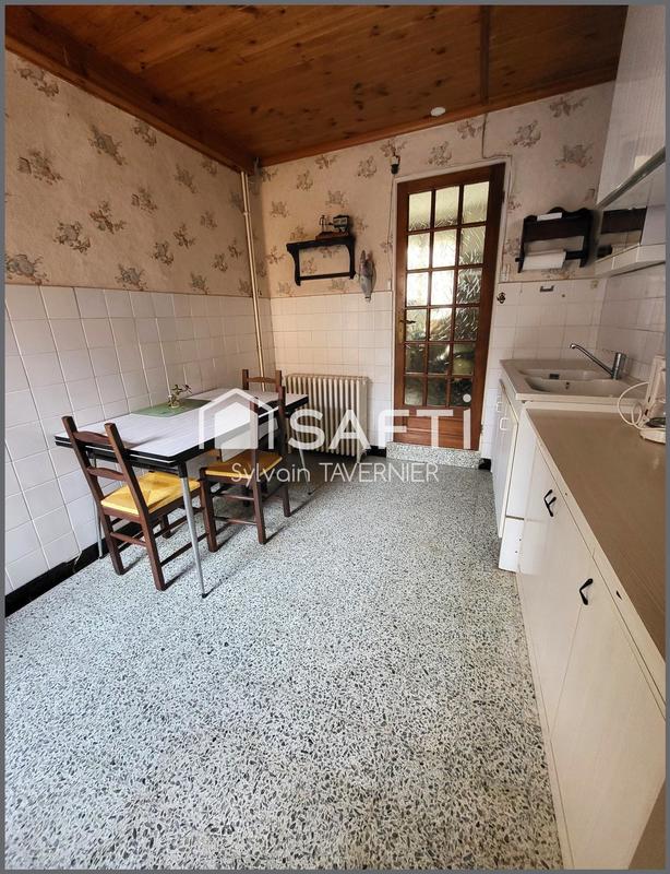 Maison - 90 m² - 5 pièces