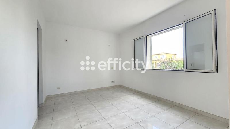 Pavillon - 177 m² - 6 pièces