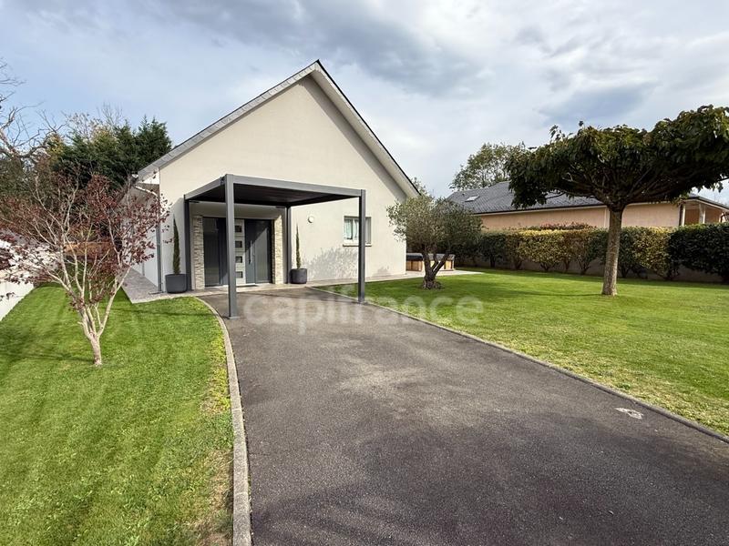 Maison - 111 m² - 4 pièces