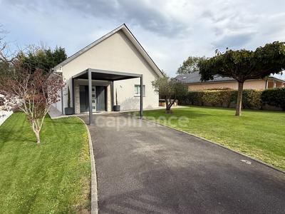 Maison - 111 m² - 4 pièces