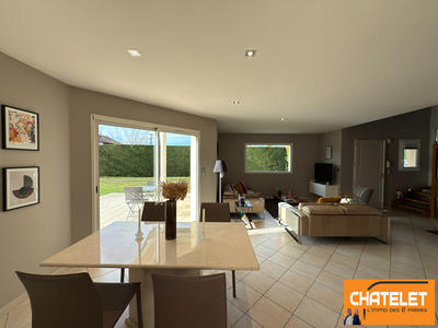 Maison - 135 m² - 6 pièces