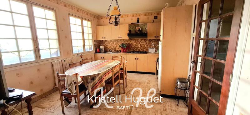 Maison - 167 m² - 9 pièces