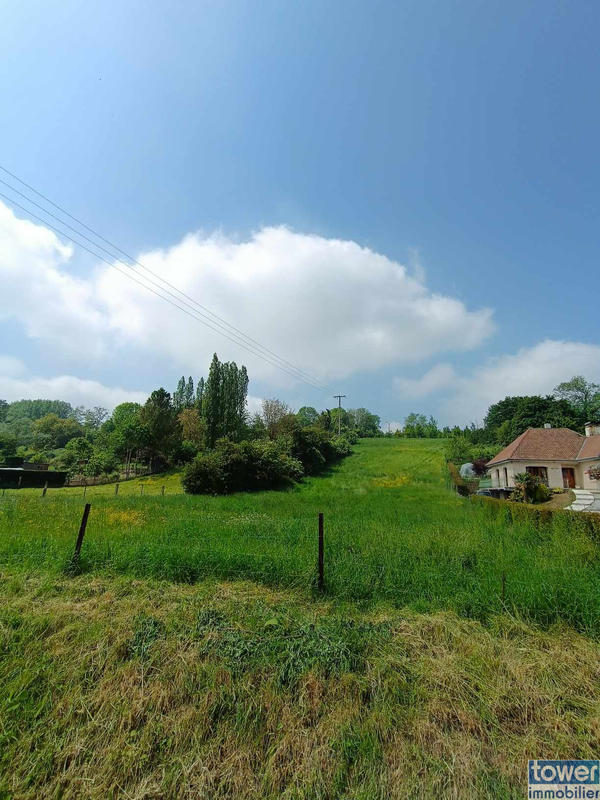 Terrain - 3 330 m²