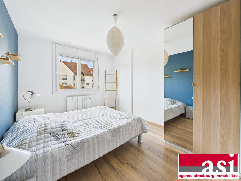 Appartement - 93 m² - 5 pièces