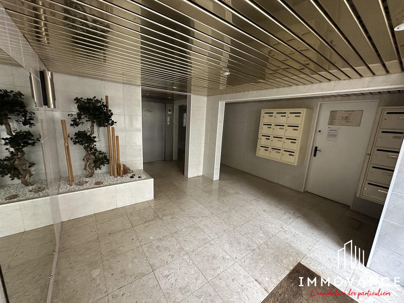 Appartement - 87 m² - 4 pièces