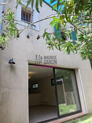 Maison - 75 m² - 3 pièces