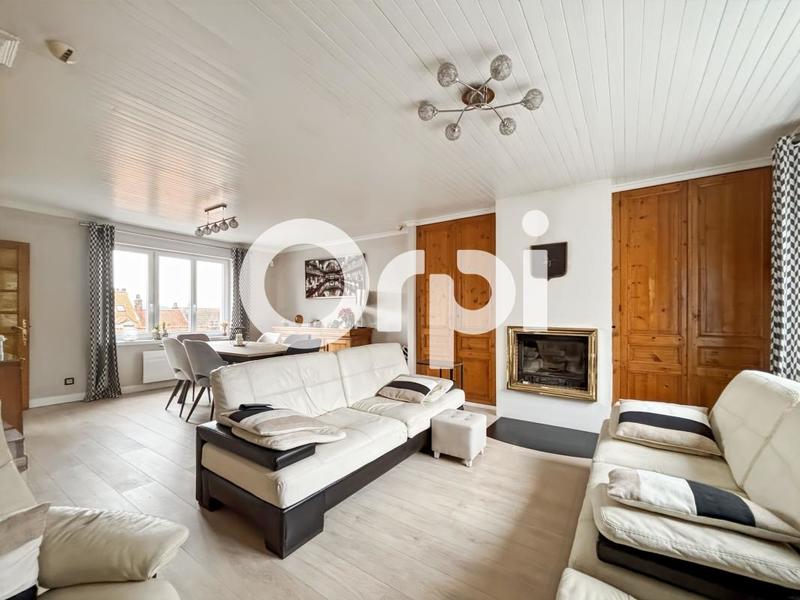 Maison - 138 m² - 6 pièces