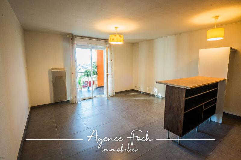 Appartement - 61 m² - 3 pièces
