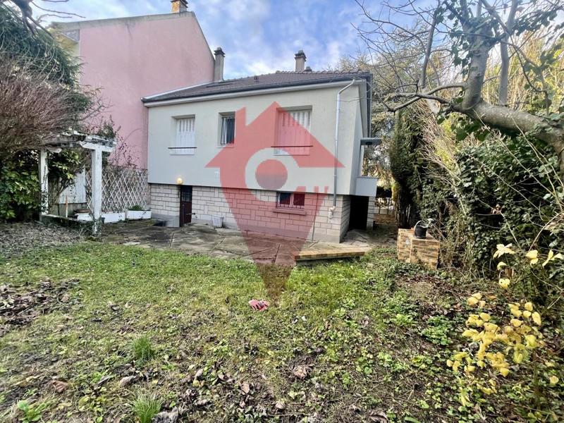 Maison - 97 m² - 4 pièces