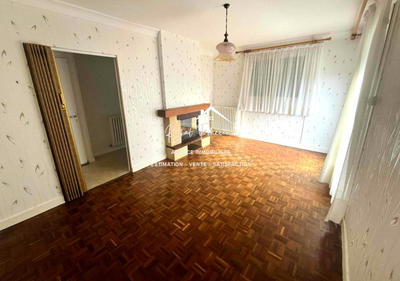 Maison - 86 m² - 5 pièces