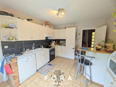 Maison - 94 m² - 4 pièces