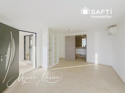 Appartement - 112 m² - 5 pièces