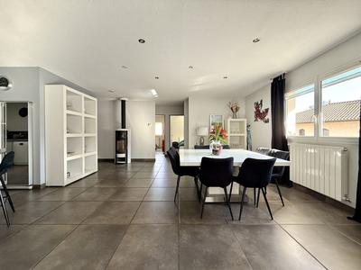 Maison - 158 m² - 6 pièces