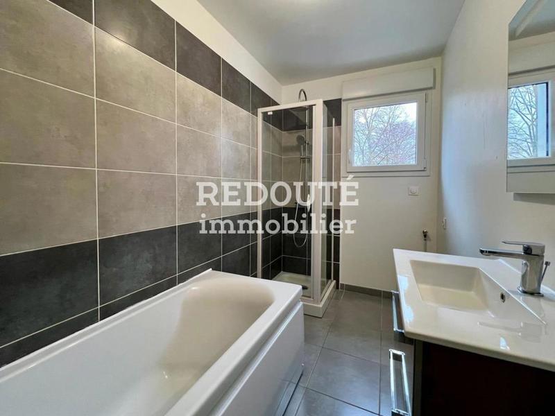 Maison - 84 m² - 5 pièces