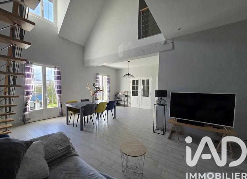 Maison - 162 m² - 6 pièces