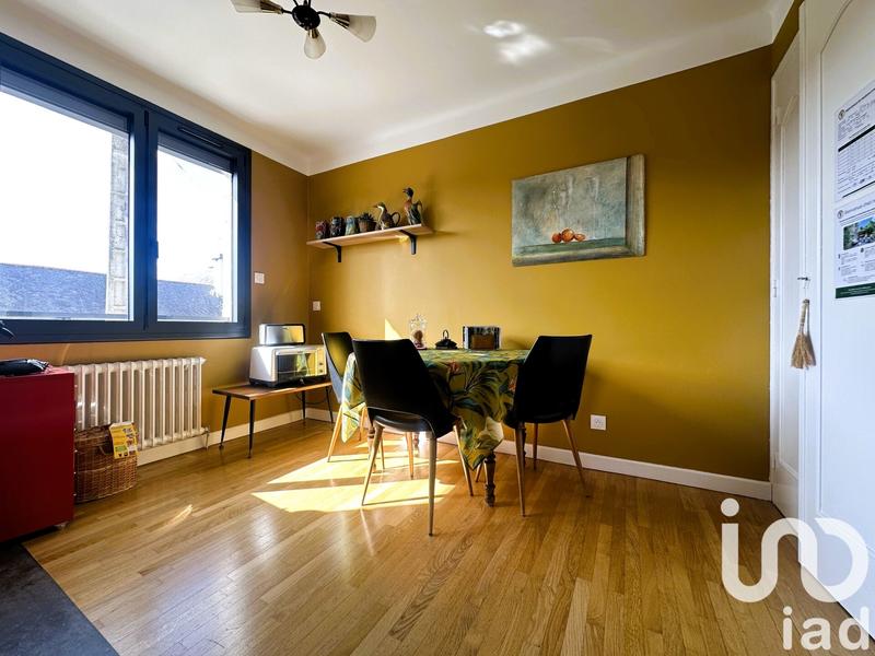 Maison - 134 m² - 8 pièces