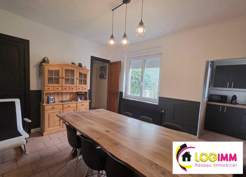 Maison - 100 m² - 5 pièces