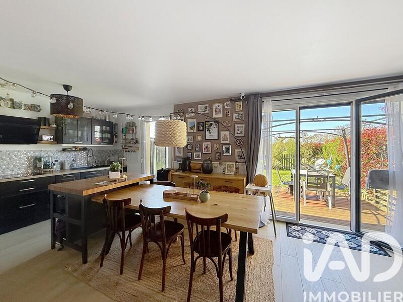 Maison - 87 m² - 5 pièces