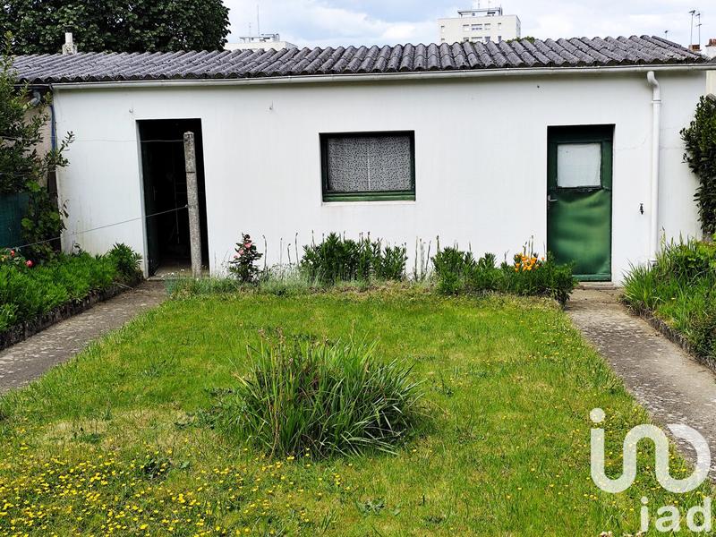 Maison - 99 m² - 5 pièces