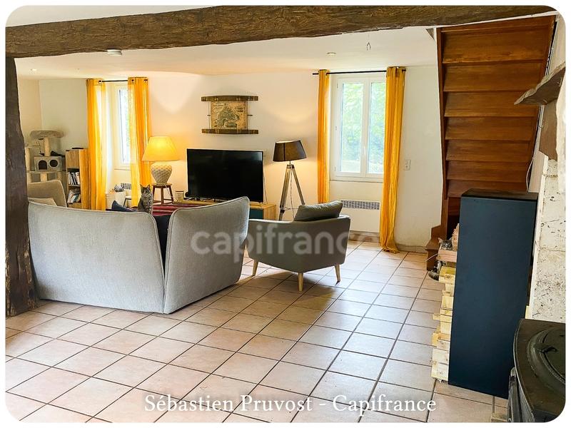 Maison en pierre - 250 m² - 8 pièces