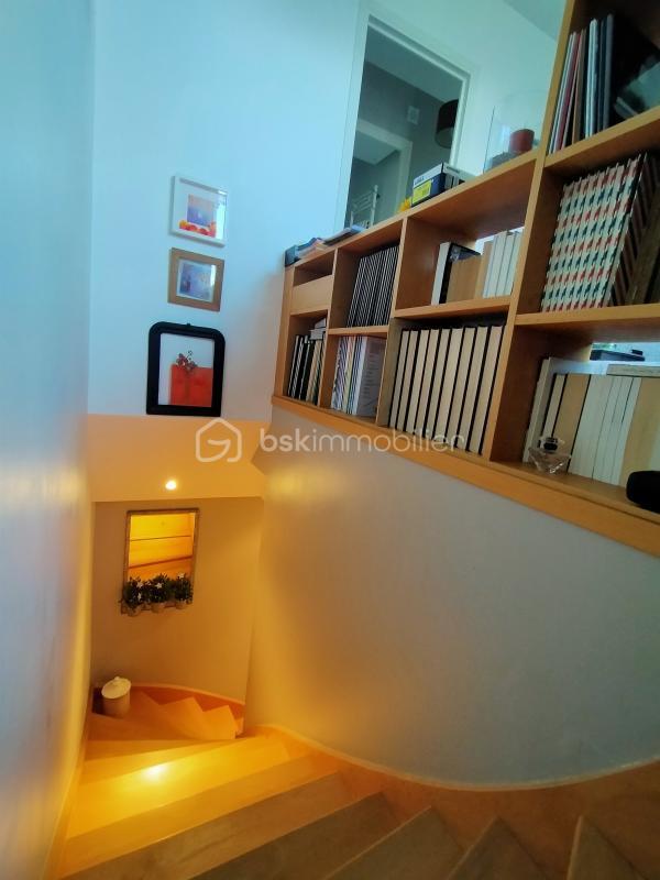 Maison - 96 m² - 6 pièces