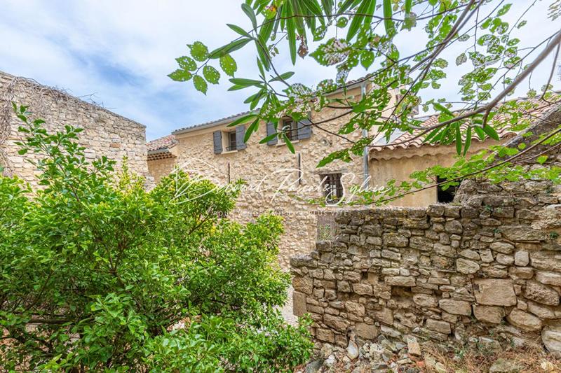 Demeure - 203 m² - 5 pièces