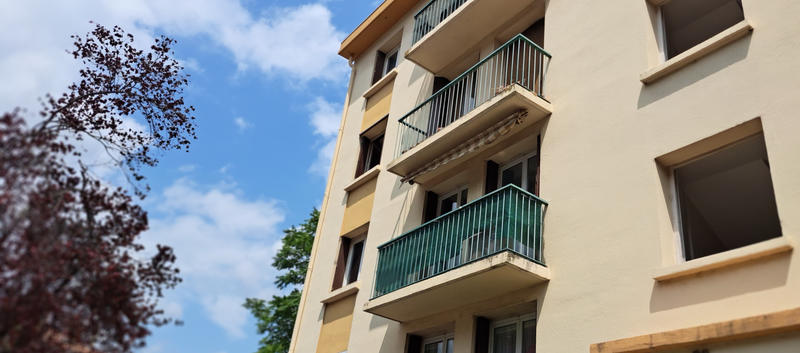 Appartement - 67 m² - 4 pièces