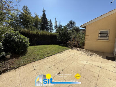 Villa - 80 m² - 4 pièces