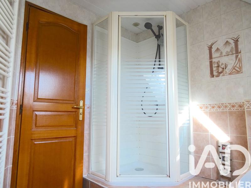 Maison - 87 m² - 5 pièces