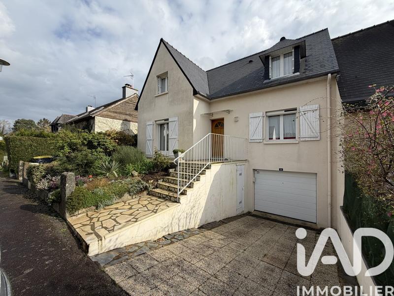 Maison - 107 m² - 6 pièces