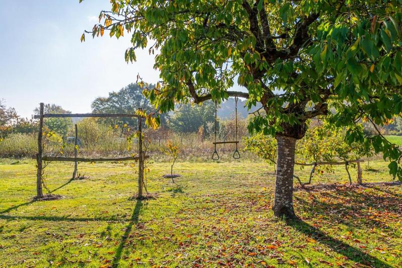 Maison en pierre - 224 m² - 6 pièces