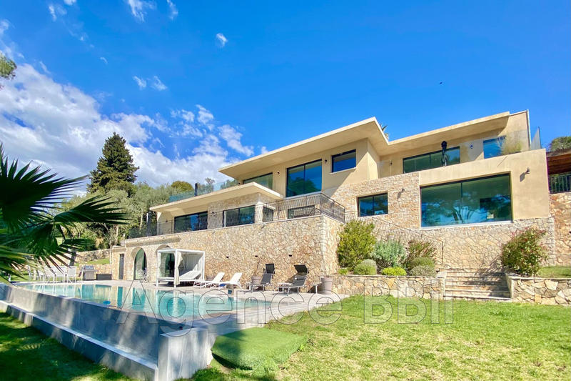 Villa - 372 m² - 8 pièces