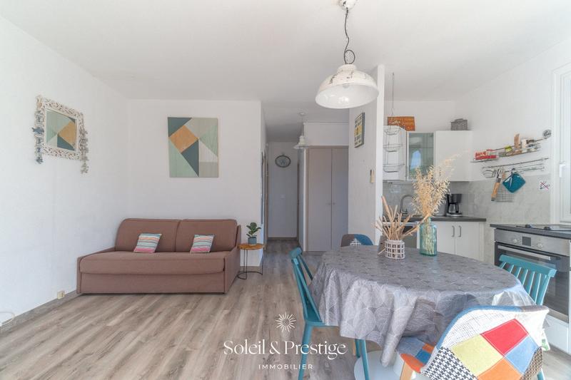 Maison - 180 m² - 9 pièces