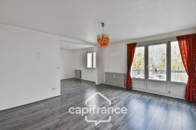 Appartement - 84 m² - 4 pièces