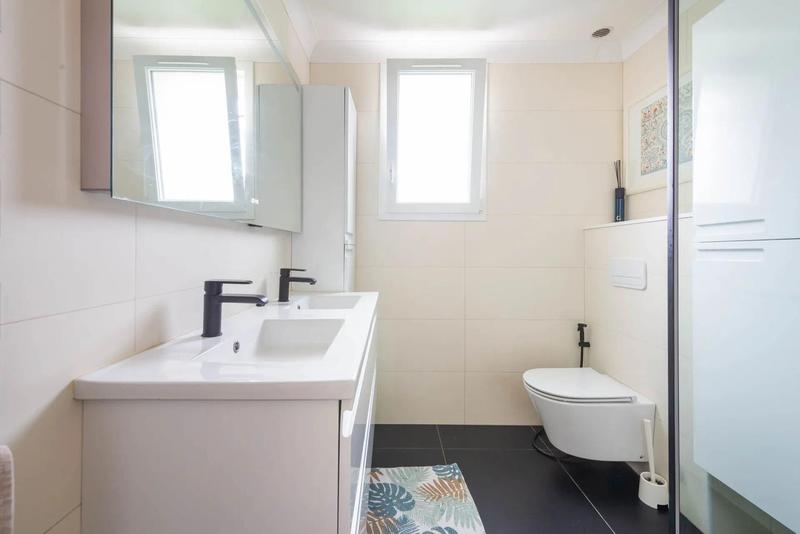 Maison - 160 m² - 4 pièces