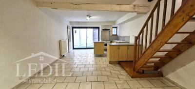 Maison - 150 m² - 4 pièces